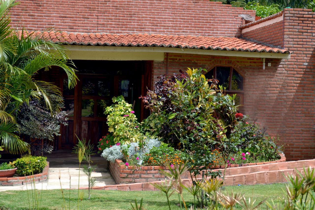 La Dolce Vita Mulungu  Luaran gambar